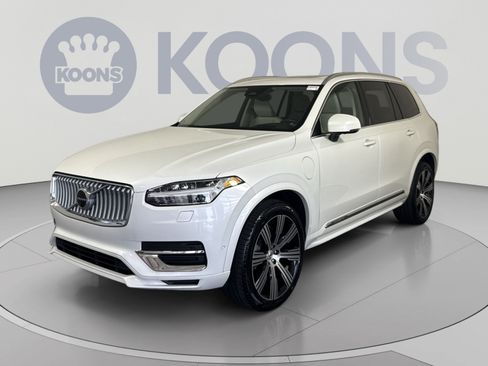 Used 2023 Volvo XC90 T8 Ultimate AWD/4WD image 1