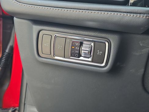 New 2025 Lincoln Aviator 2WD w/ Equipment Group 101A image 27