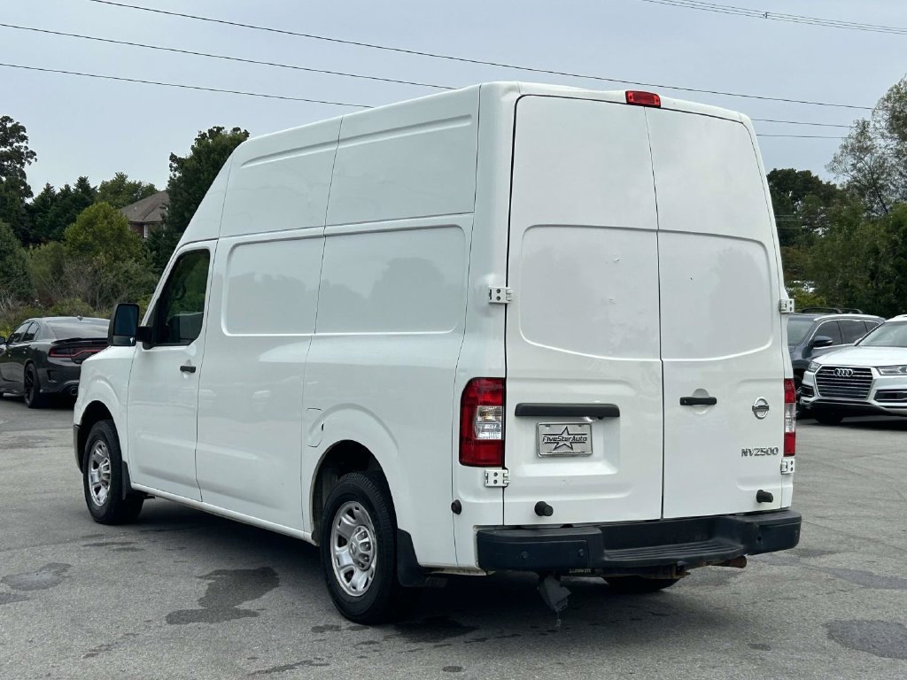 Used 2018 Nissan NV 2500 SV RWD image 7