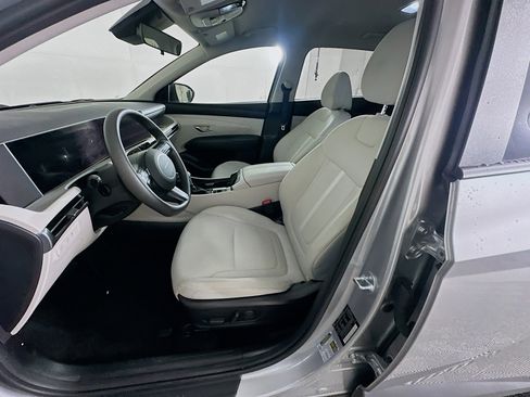 Used 2025 Hyundai Tucson SEL image 13