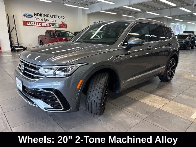 Used 2024 Volkswagen Tiguan SEL R-Line AWD/4WD image 17