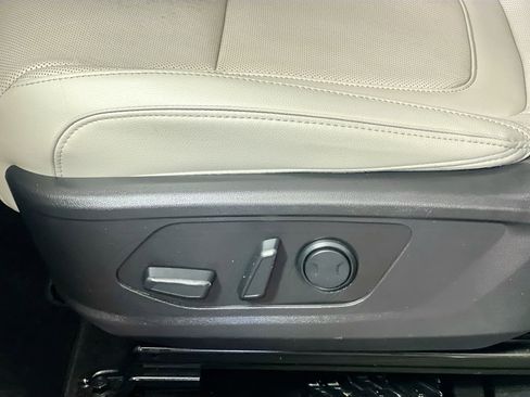 Used 2022 Hyundai Tucson SEL w/ Convenience + Premium Package image 15