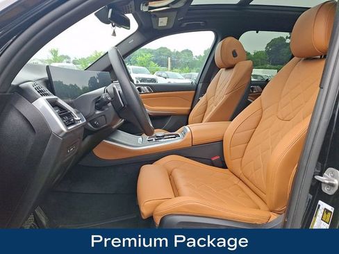 Used 2024 BMW X5 xDrive40i AWD/4WD image 2