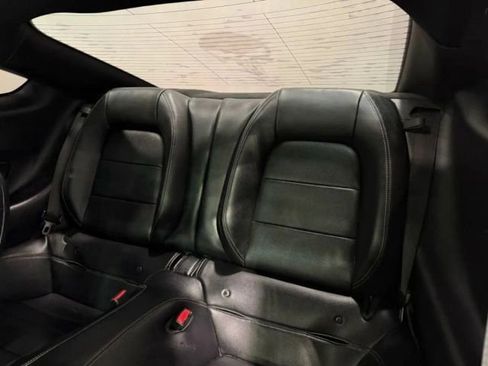 Used 2016 Ford Mustang GT Premium image 23