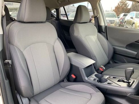Certified 2025 Subaru Crosstrek 2.0i Premium image 9