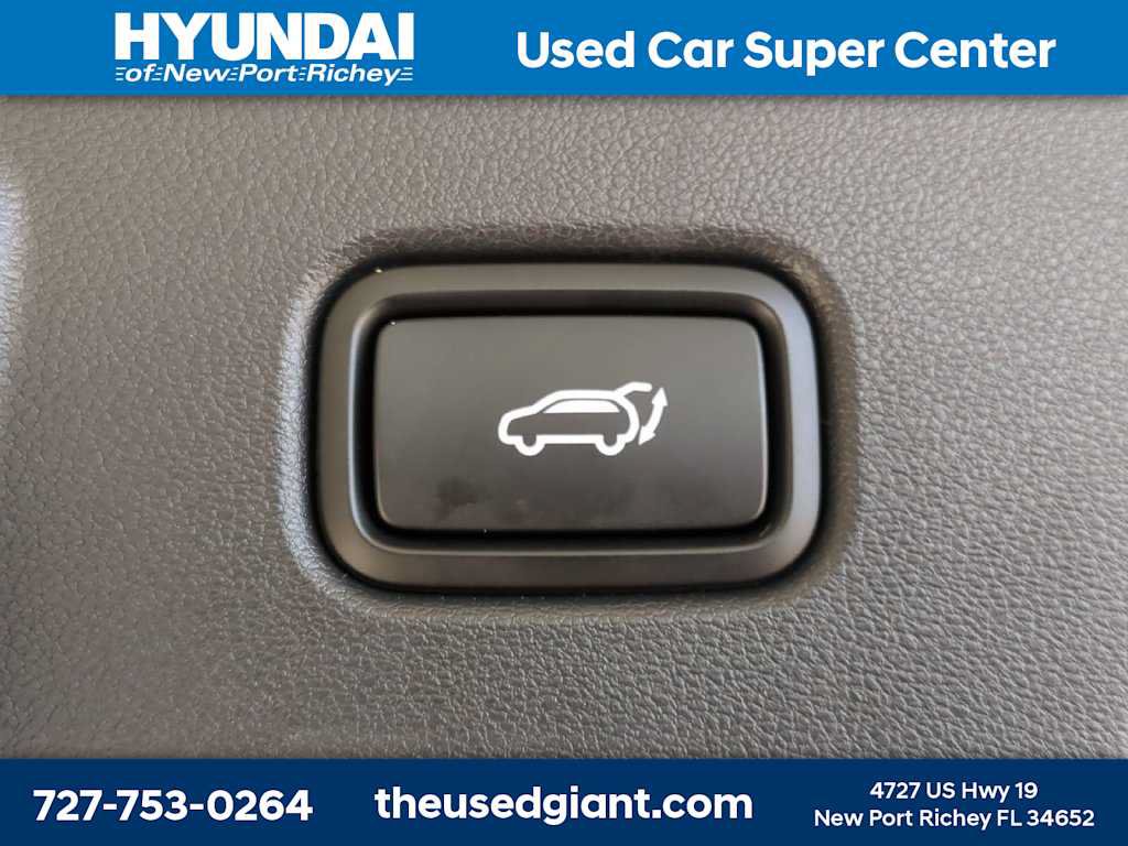 Used 2026 Hyundai Tucson Limited FWD image 13