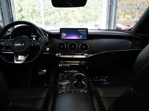 Used 2023 Kia Stinger GT-Line w/ Sun & Sound Package image 20