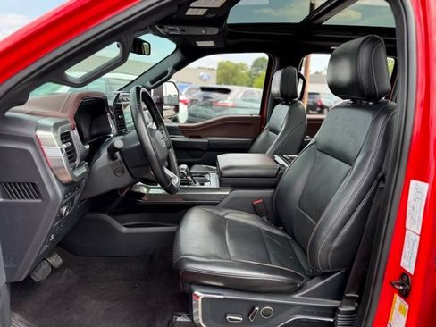 Used 2021 Ford F150 Lariat w/ Equipment Group 502A High AWD/4WD image 13