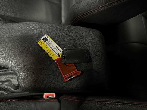 Used 2017 BMW 330i xDrive 330i xDrive image 33