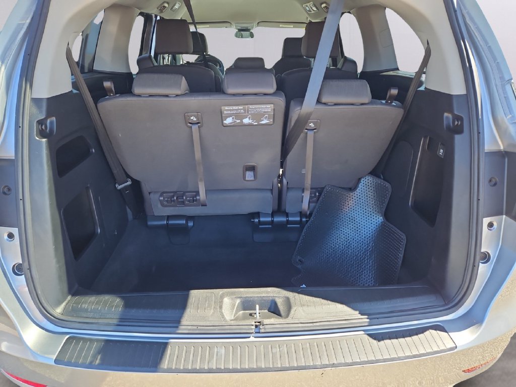 Certified 2024 Honda Odyssey EX image 32