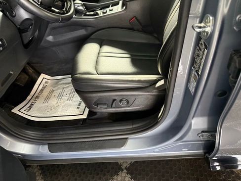 Used 2021 Kia Sorento EX w/ Panoramic Sunroof Package image 17