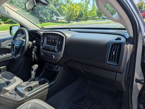 Used 2022 GMC Canyon AT4 w/ Trailering Package AWD/4WD image 13