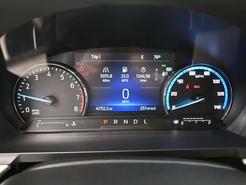 Used 2022 Ford Explorer XLT AWD/4WD image 30