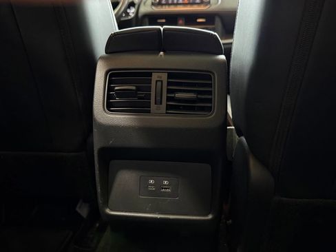 Used 2023 Nissan Rogue SV w/ SV Premium B Package FWD image 24