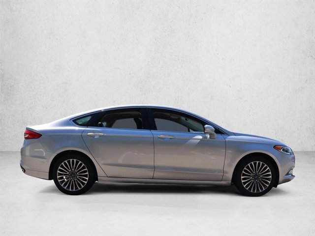 Used 2017 Ford Fusion Titanium FWD image 4
