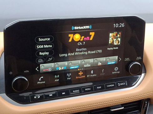 Used 2023 Nissan Rogue Platinum w/ Platinum Premium Package image 18