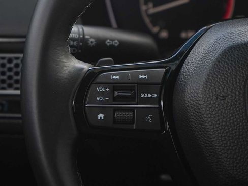 Used 2025 Honda Civic Sport image 17