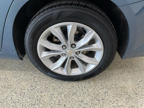 Used 2025 Chevrolet Malibu LT image 10