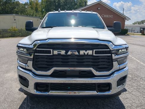 New 2025 RAM 2500 Tradesman w/ Chrome Appearance Group image 7