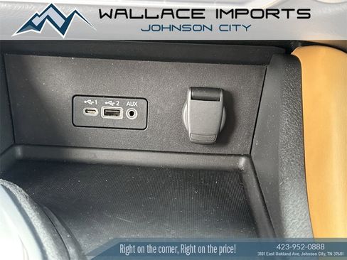 Used 2022 Nissan Sentra SV w/ SV Premium Package image 30