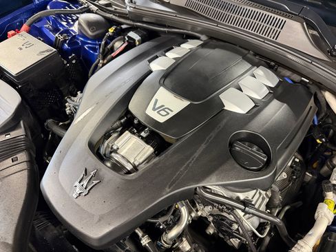 Used 2019 Maserati Ghibli RWD image 41