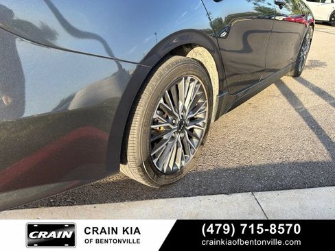 Certified 2024 Kia Forte GT-Line FWD image 7