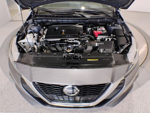 Used 2019 Nissan Altima 2.5 S image 11