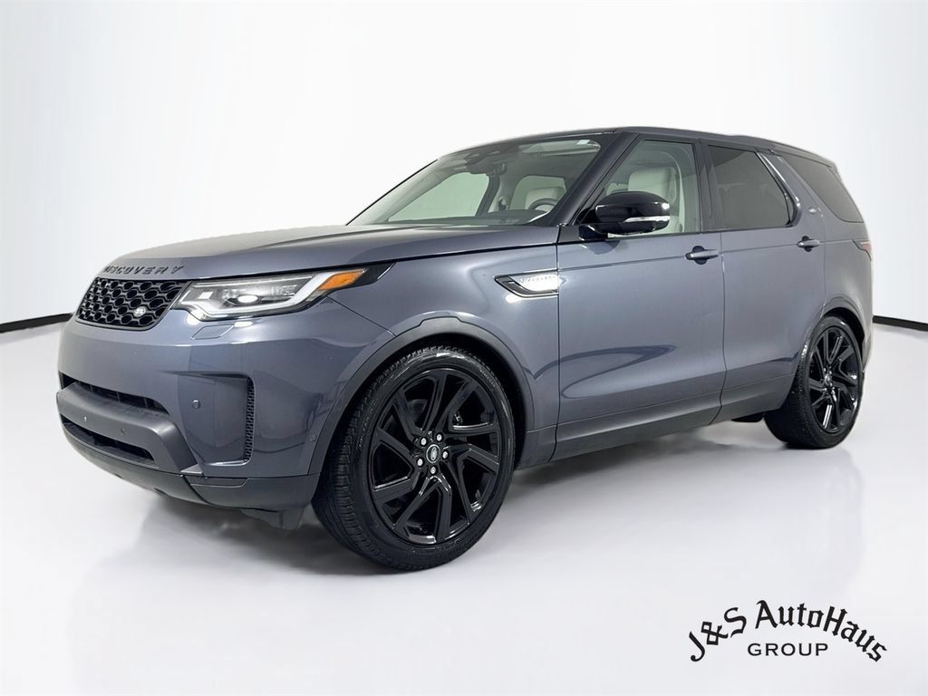 Used 2024 Land Rover Discovery S AWD/4WD image 3