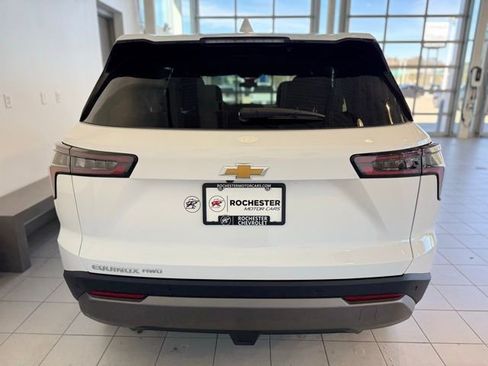 New 2026 Chevrolet Equinox LT w/ Safety and Technology Package AWD/4WD image 37
