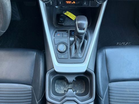 Used 2021 Toyota RAV4 XSE image 29