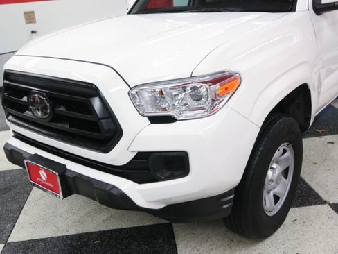 Used 2021 Toyota Tacoma SR w/ SR Convenience Package RWD image 34