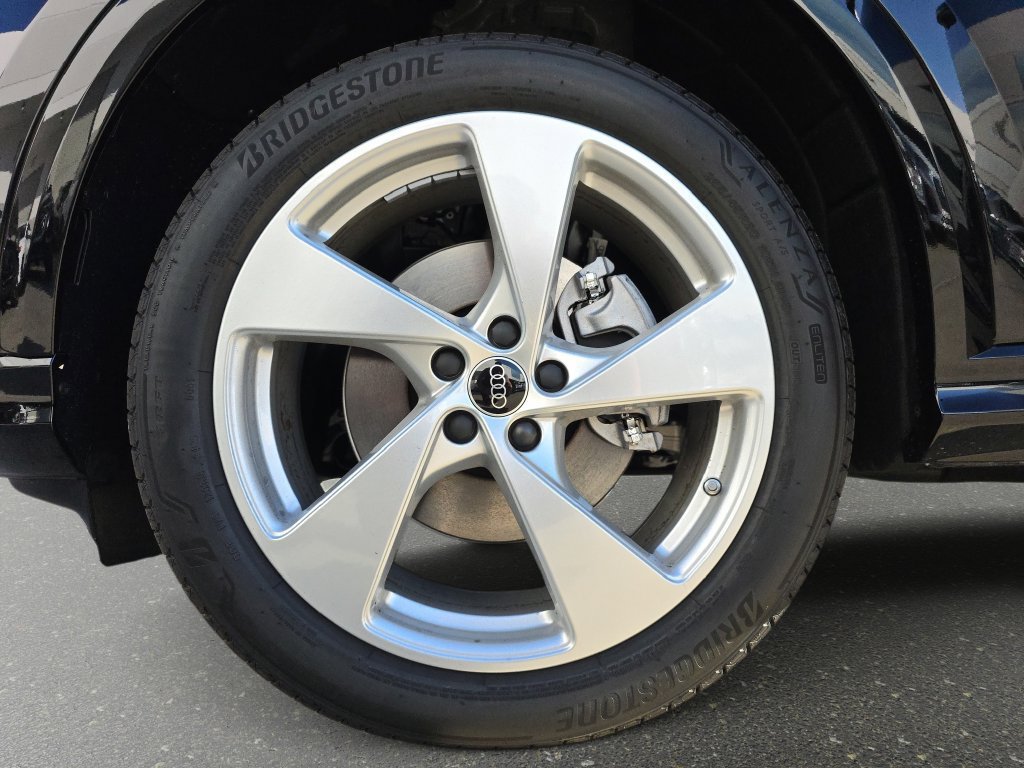 Certified 2025 Audi Q5 Premium Plus w/ Premium Plus AWD/4WD image 33