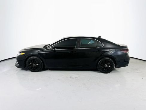 Used 2023 Toyota Camry LE FWD image 6