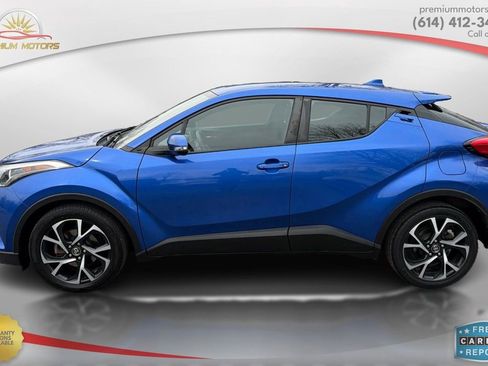 Used 2018 Toyota C-HR XLE image 2