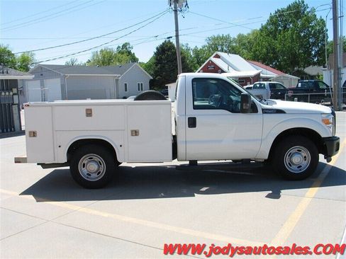 Used 2013 Ford F250 XL RWD image 27