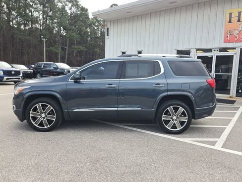 Used 2019 GMC Acadia Denali w/ Technology Package image 3