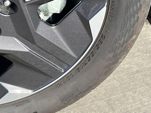 Used 2025 Kia EV6 Light RWD image 9