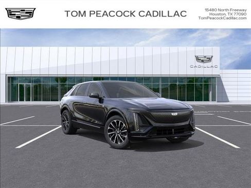 New 2026 Cadillac Lyriq Sport image 1