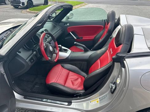Used 2008 Saturn Sky Red Line RWD image 12