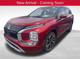 Used 2024 Mitsubishi Outlander SEL video 1