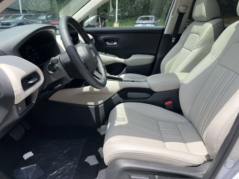New 2026 Honda HR-V EX-L image 12