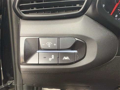 Used 2022 Hyundai Veloster N image 23