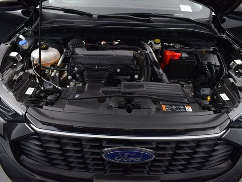 Used 2024 Ford Escape Platinum image 29