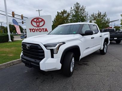 New 2026 Toyota Tundra SR5