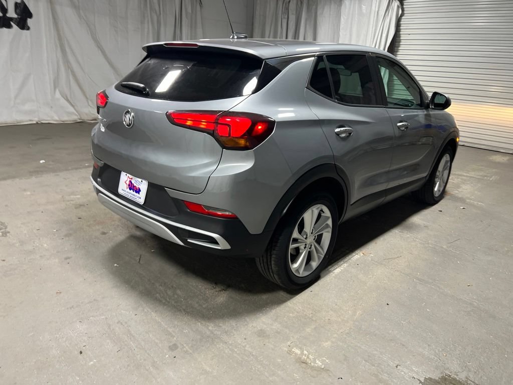 Used 2023 Buick Encore GX Preferred w/ Cold Weather Comfort Package FWD image 7