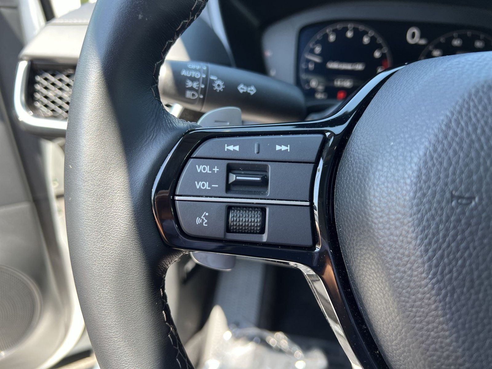 Certified 2026 Acura ADX FWD image 29