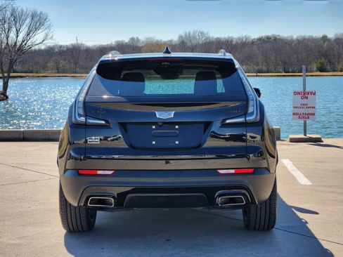 Certified 2022 Cadillac XT4 Sport image 6