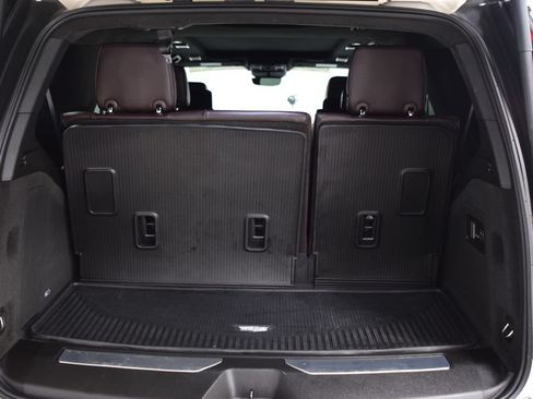 Used 2023 Cadillac Escalade Premium Luxury Platinum AWD/4WD image 24