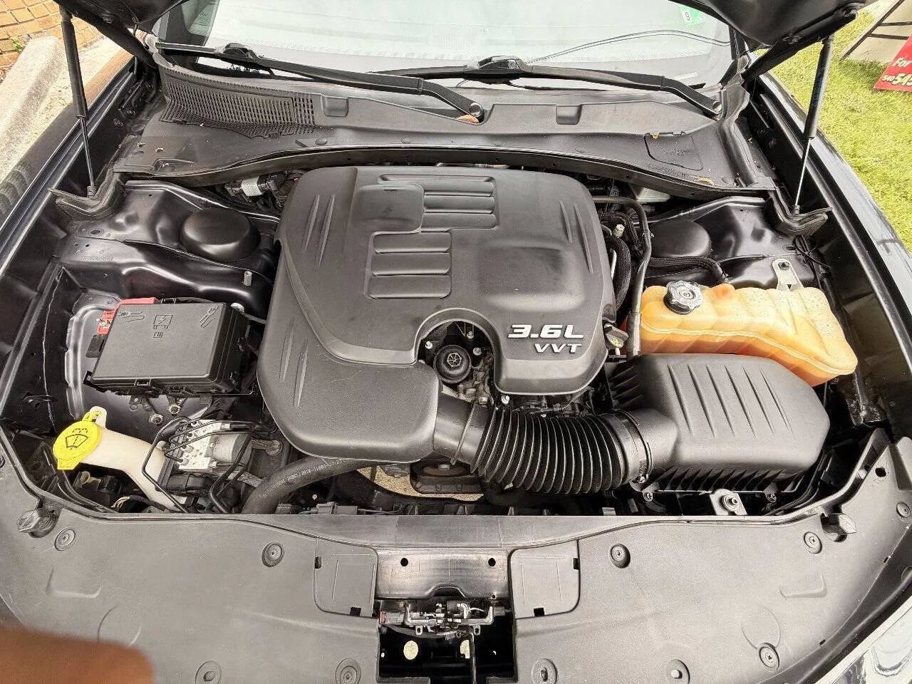 Used 2019 Dodge Charger SXT RWD image 32