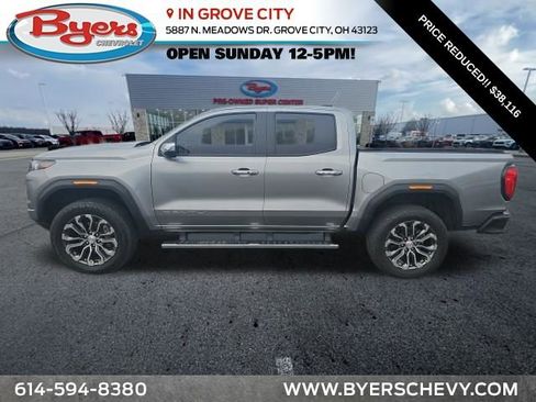 Used 2023 GMC Canyon Denali image 1